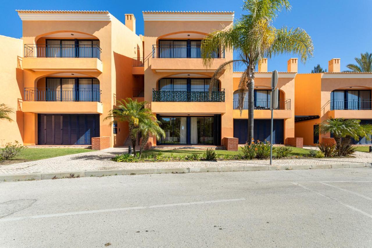 Al - Apartamento Vila Sol F5 E Виламура Екстериор снимка